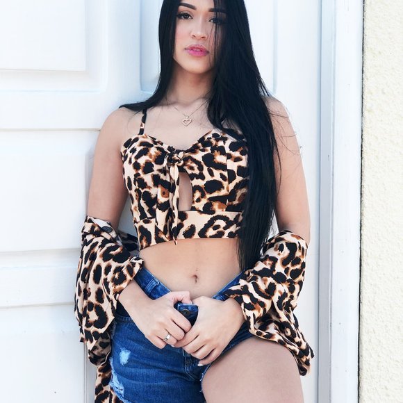 WOMENS SPAGHETTI STRAP FRONT-TIE LEOPARD PRINT TOP - Picture 3 of 4